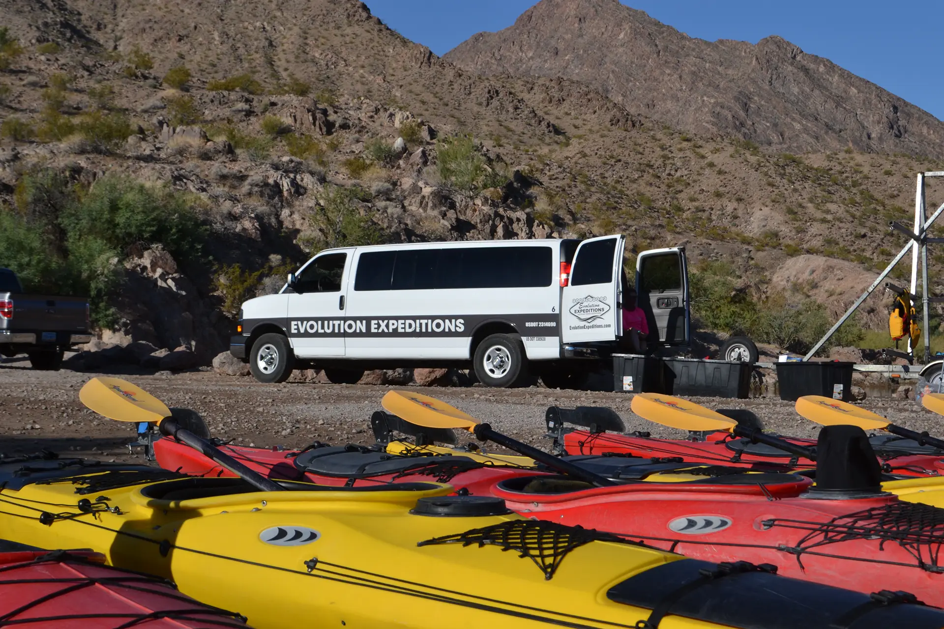 Evolution Expeditions shuttle and kayaks at Willow Beach